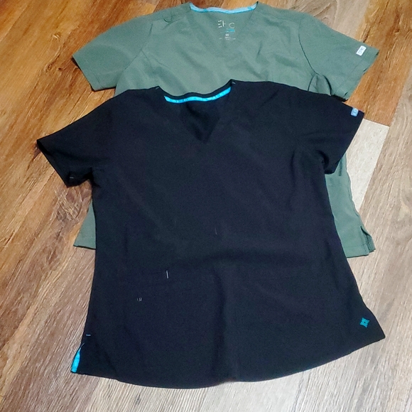 Scrubs - Picture 1 of 3